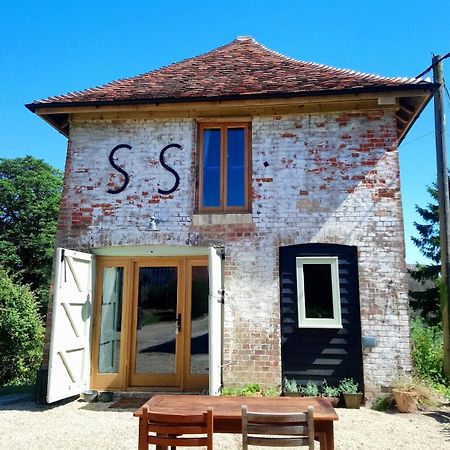 The Dovecote - Unique Self-Contained 1Bed Renovated Barn Villa Saffron Walden Buitenkant foto
